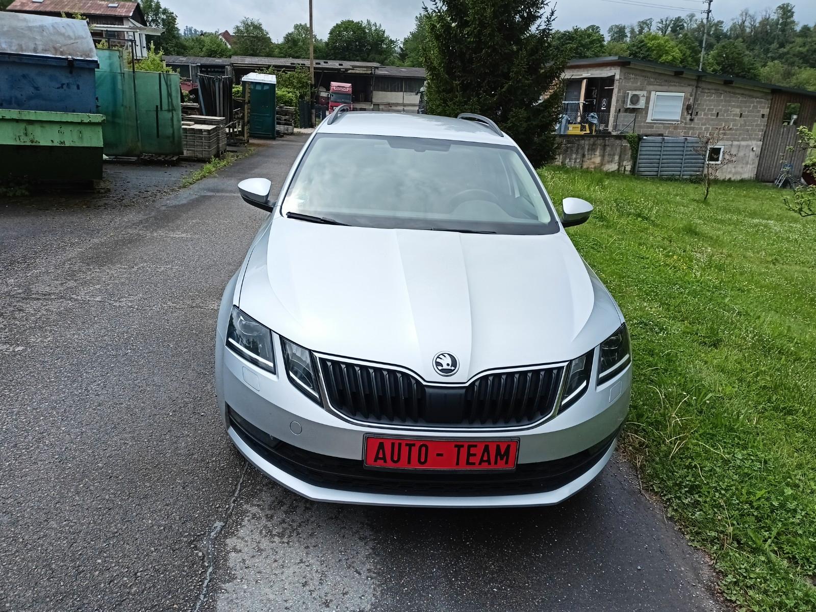 Skoda Octavia 1.6 TDI "Style" LED-Navi Alu16 AHK 1.HD