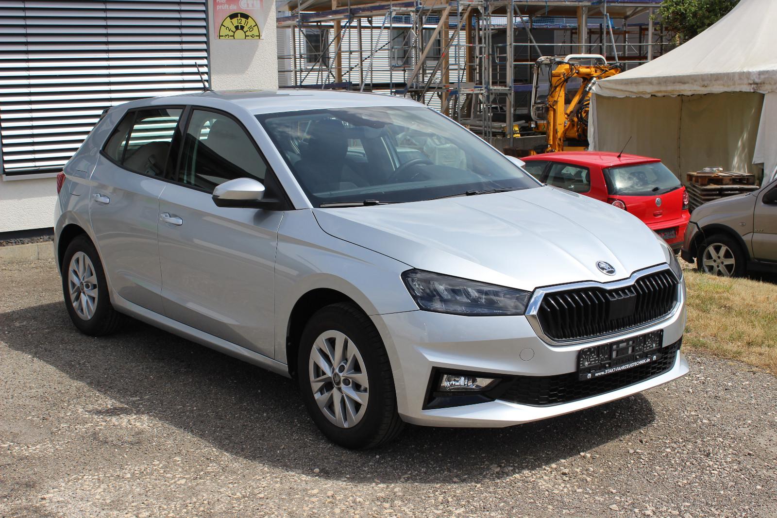 Skoda Fabia Selection+APP+SHZ +5 J. Garantie