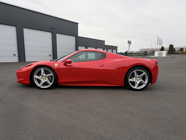 Ferrari 458 Italia Spider -