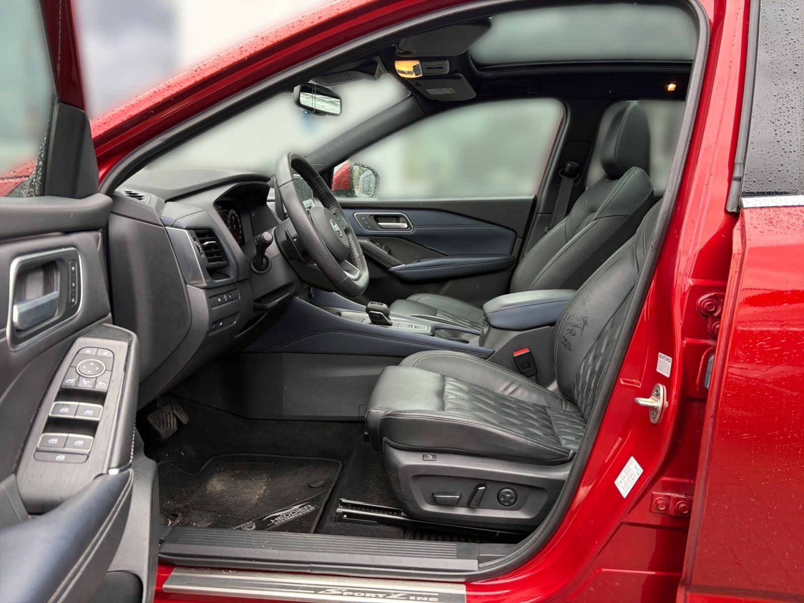Fahrzeugabbildung Nissan Qashqai 1.3 DIG-T Tekna+*Navi*360°Kamera*Pano*