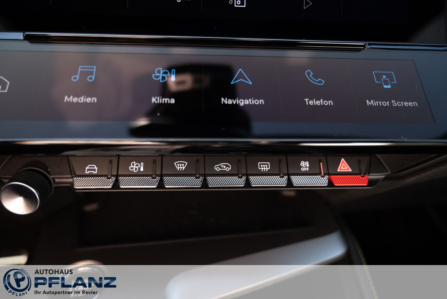 Peugeot 408 - Bild 10