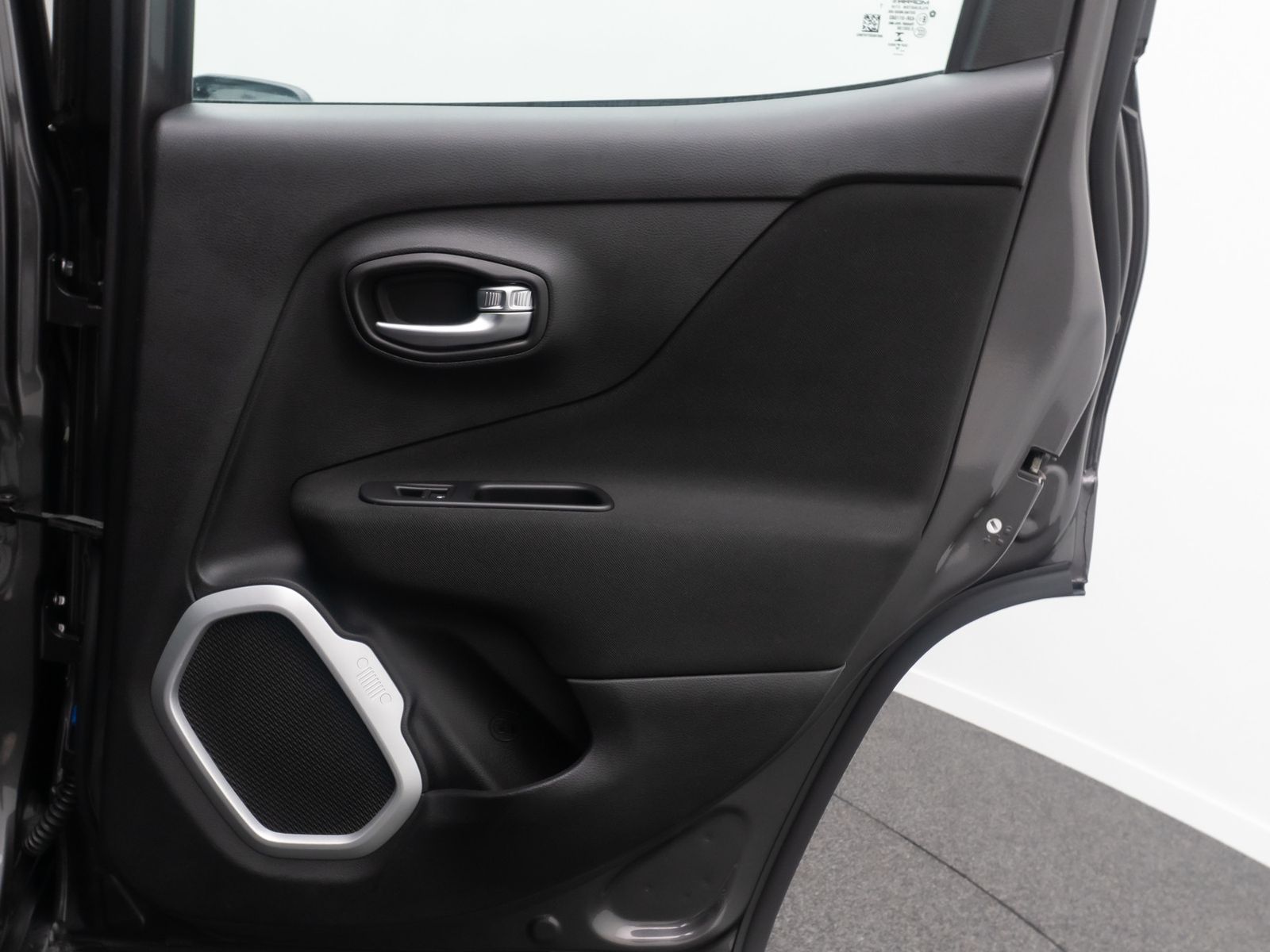 Fahrzeugabbildung Jeep Renegade MultiJet D Longitude Navi HiFi Komfort
