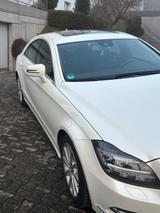 Mercedes-Benz CLS 350 CDI - - Mercedes-Benz CLS 350: Coupe