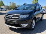 Dacia Sandero II Stepway Prestige/Navi/Klima/AHK/ - gebrauchte Dacia Sandero aus dem Jahr 2014