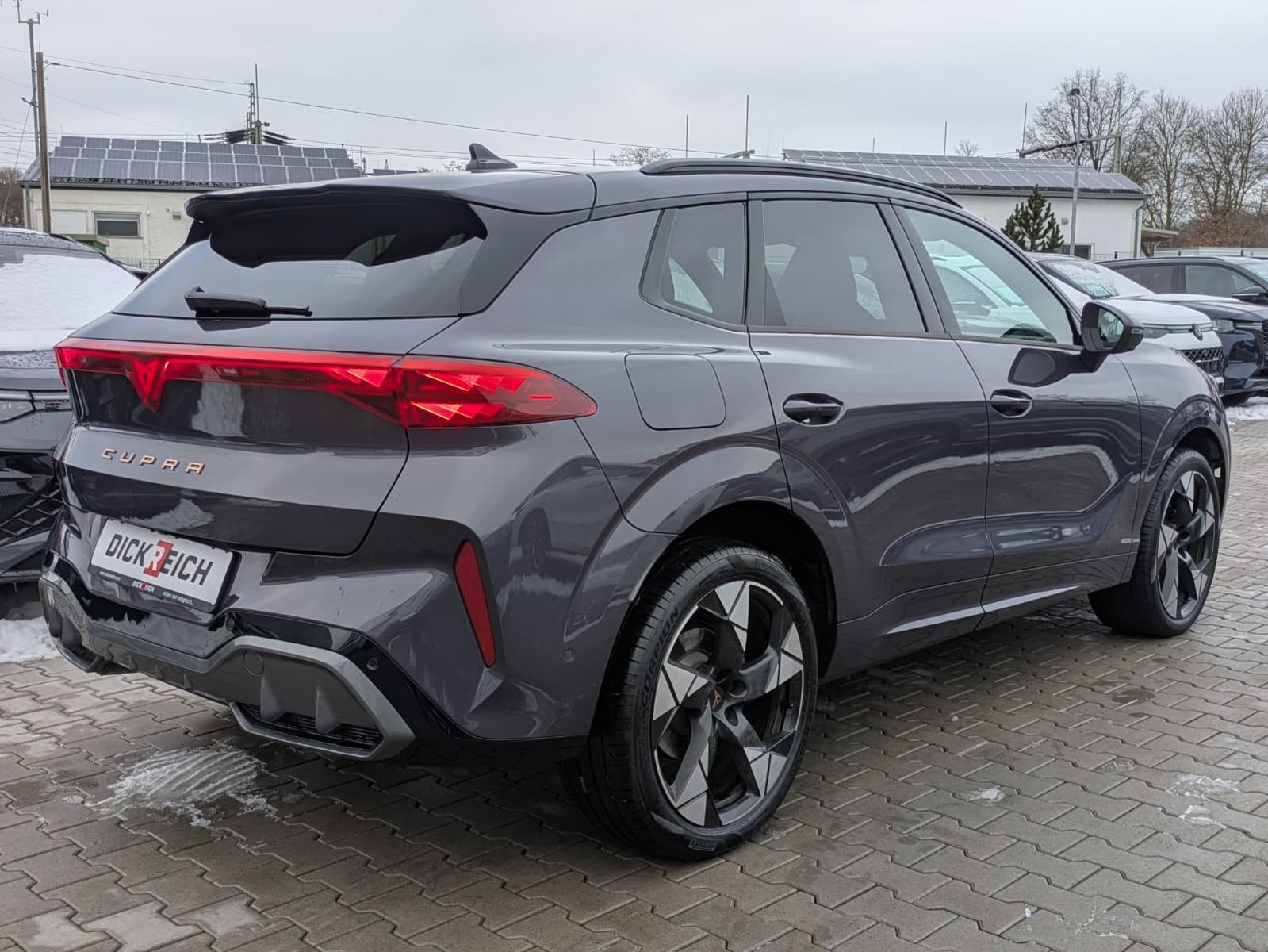 Fahrzeugabbildung CUPRA Terramar 1.5 eTSI 360°HUD*MATRIX*PANO*DCC*20"