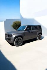 Land Rover Defender 4.4 P635 110 OCTA on stock - Land Rover Defender: Octa