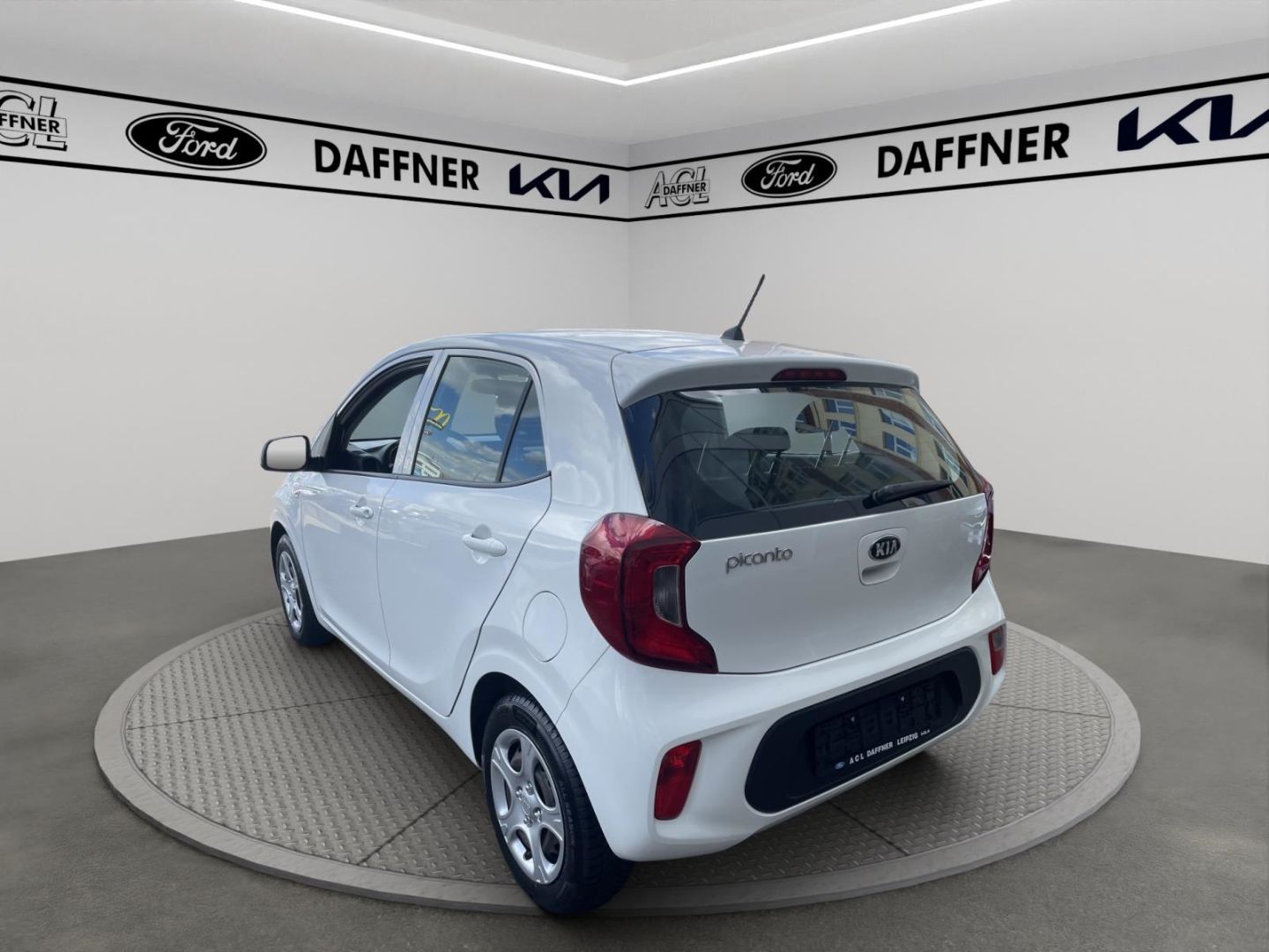 Fahrzeugabbildung Kia Picanto Edition 7 SHZ LenkradHZG Tel.-Vorb. Berg