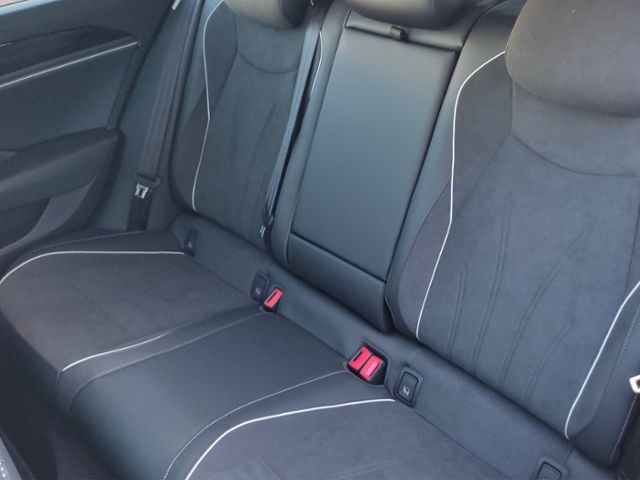 Volkswagen Passat - Bild 11