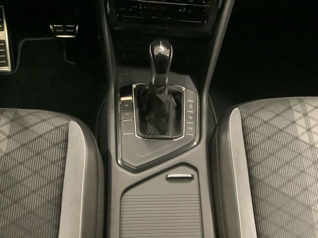 Tiguan R-Line 1,5 TSI 110 kW DSG  Matrix, ACC, K