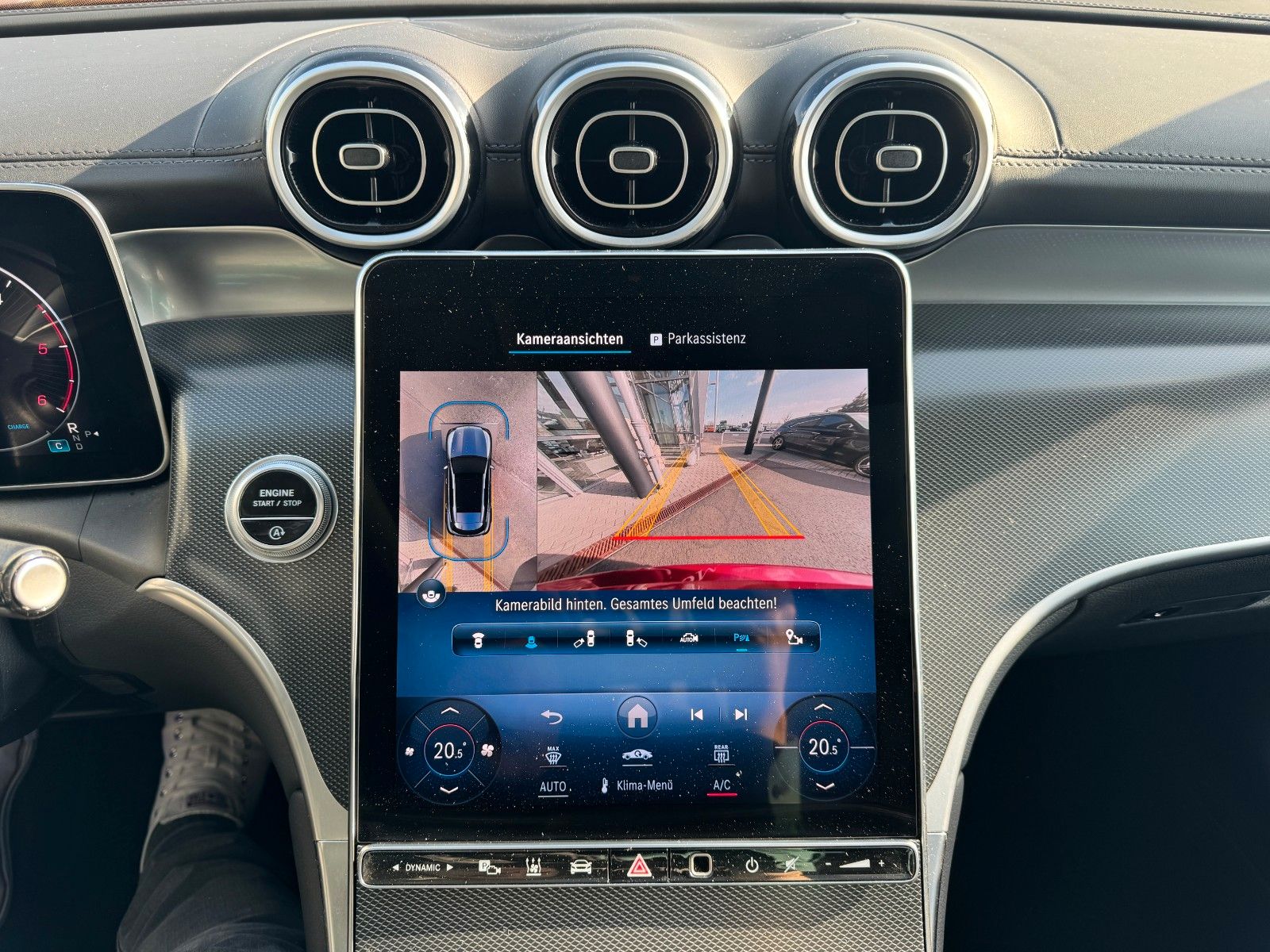 Fahrzeugabbildung Mercedes-Benz GLC 220d 4M+AMG+Pano+StandH+360+Memory