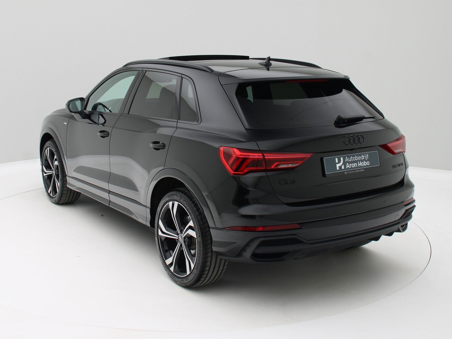 Audi Q3 35 TFSI S edition Competition Pano, ACC, Came imagem 3