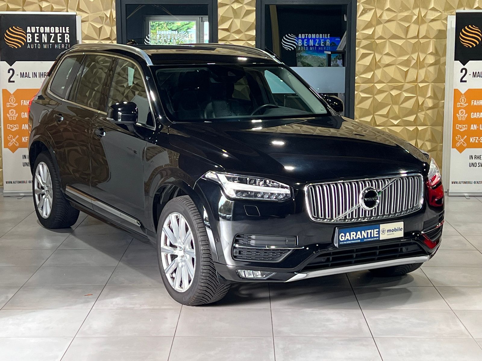 Fahrzeugabbildung Volvo XC90 Inscription AWD/7-SITZE/KAMERA/LEDER/LED