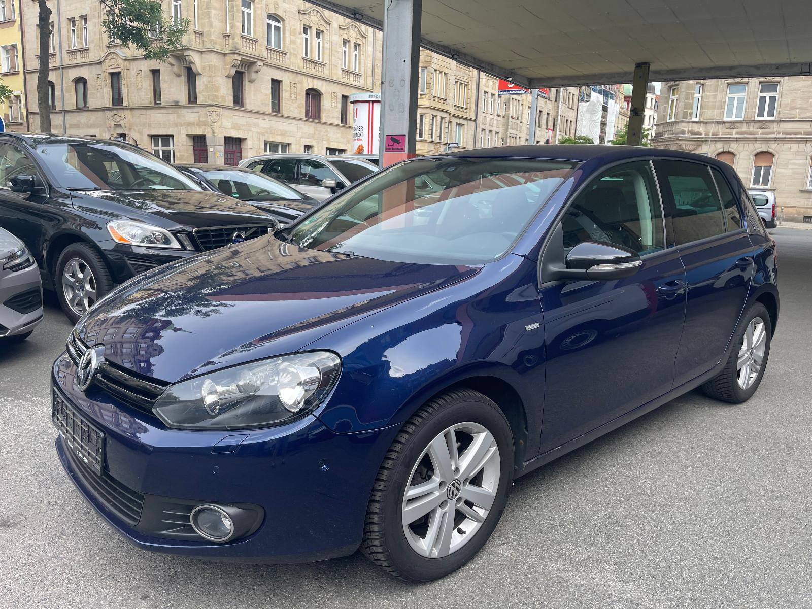 Volkswagen Golf 2.0 TDI DSG BMT MATCH NAVI PDC ALU