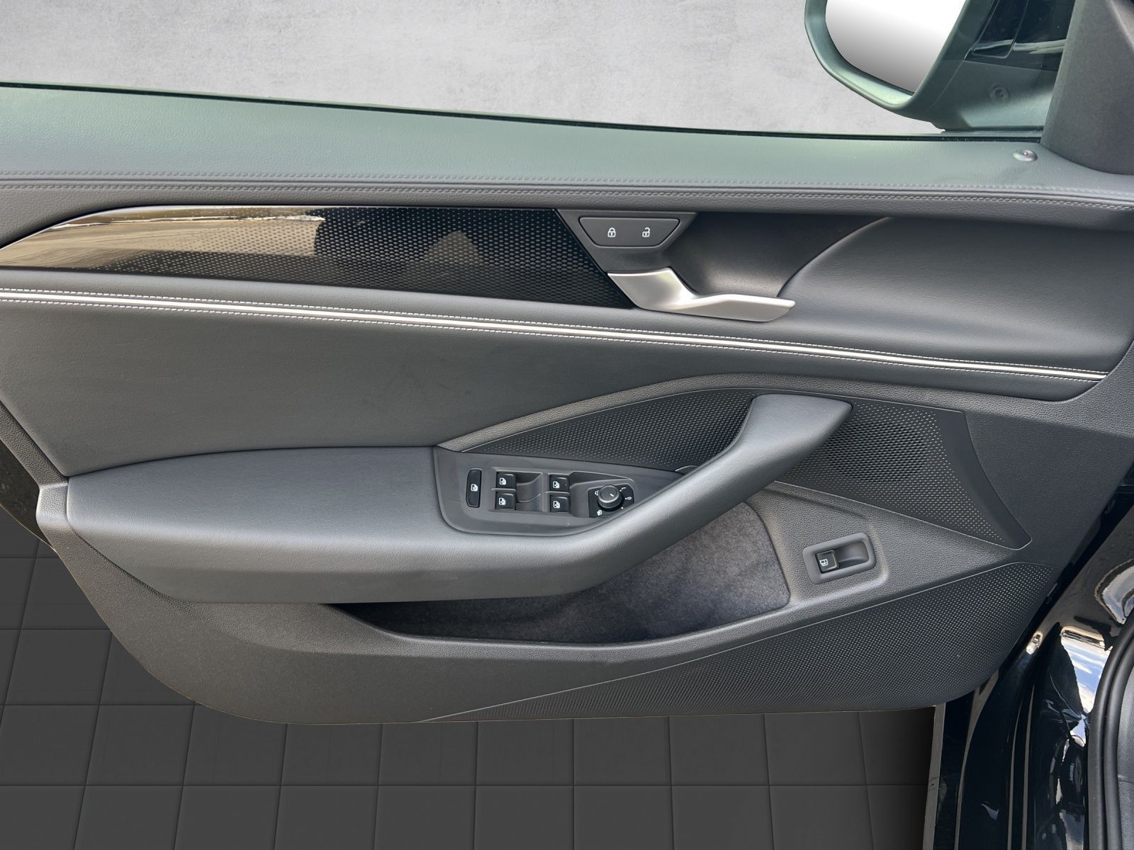 Passat Variant Business 1.5 TSI eHybrid DSG AHK*