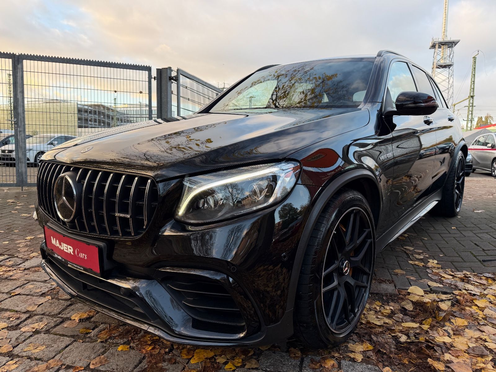 Fahrzeugabbildung Mercedes-Benz GLC 63 S AMG 4Matic Edition 1*KERAMIK*BURMESTER