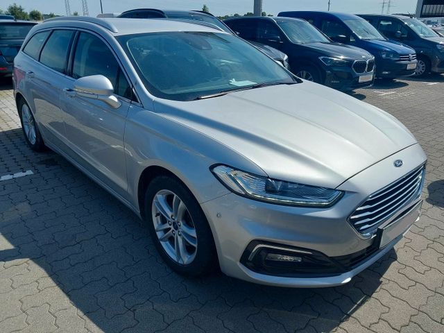 Ford Mondeo Turnier Titanium*LED*Kamera*Navi*AHK*Memo