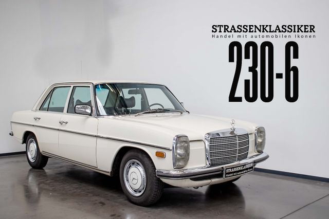 Mercedes-Benz 230-6 W114 Originalzustand Erstlack aus Italien