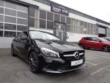 Mercedes-Benz CLA 180 Urban Coupe *LED*NAVI*PDC*18 ZOLL*TEMPOM - Mercedes-Benz CLA 180 in Duisburg