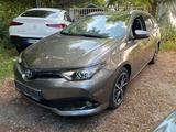 Toyota Auris Touring Sports Hybrid NAVI KAMERA KEYLESS - Toyota Auris Touring Sports mit Hybrid-Antrieb: Kombi