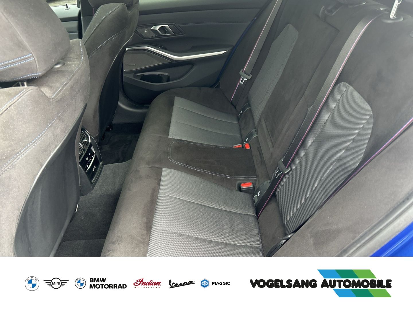 Fahrzeugabbildung BMW M340i xDrive Touring,Panodach,SurroundView,H&KSo