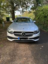 Mercedes-Benz E 400 4MATIC Autom. - - Mercedes-Benz E 400 in Köln