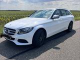 Mercedes-Benz 200 - Mercedes-Benz 200 aus 2017