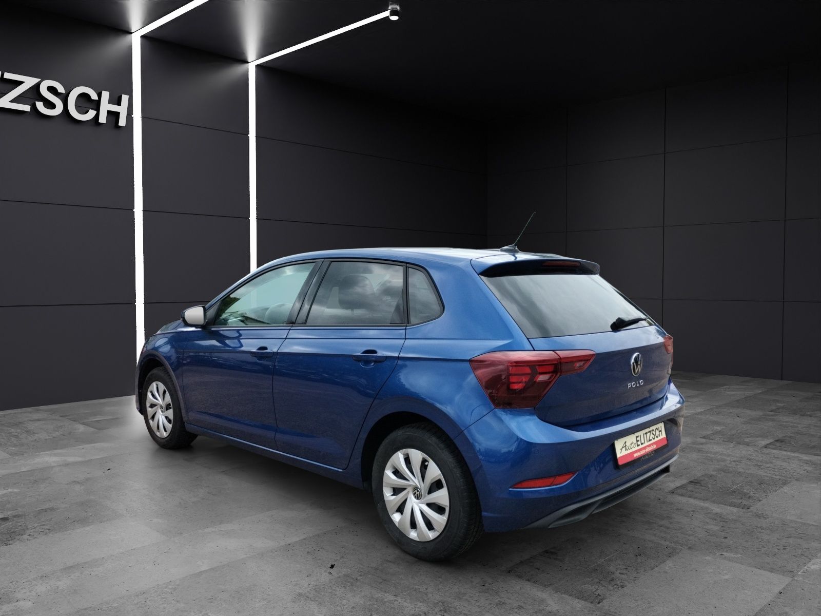 Fahrzeugabbildung Volkswagen Polo TSI Life LED Navi AID ACC PDC SH