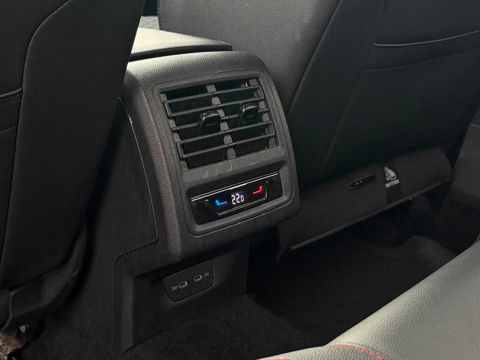 Volkswagen Golf VIII Lim. GTI Clubsport*ACC*PANO*RFK*, миниатюра 18