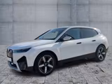 BMW IX xDrive40 SPORT LED+NAVI+360°+HuD+GRA+APP+AHK - gebrauchte SUVs in Oberhausen