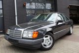 Mercedes-Benz E 230 CE Coupé Leuke Orginal auto, Leder bekledi