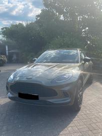 صورة 4 لـ 2021 Aston Martin DBX