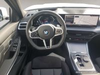 BMW 330 - Vorschau Bild 15