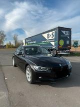 BMW 316i F30 - BMW 316: F30
