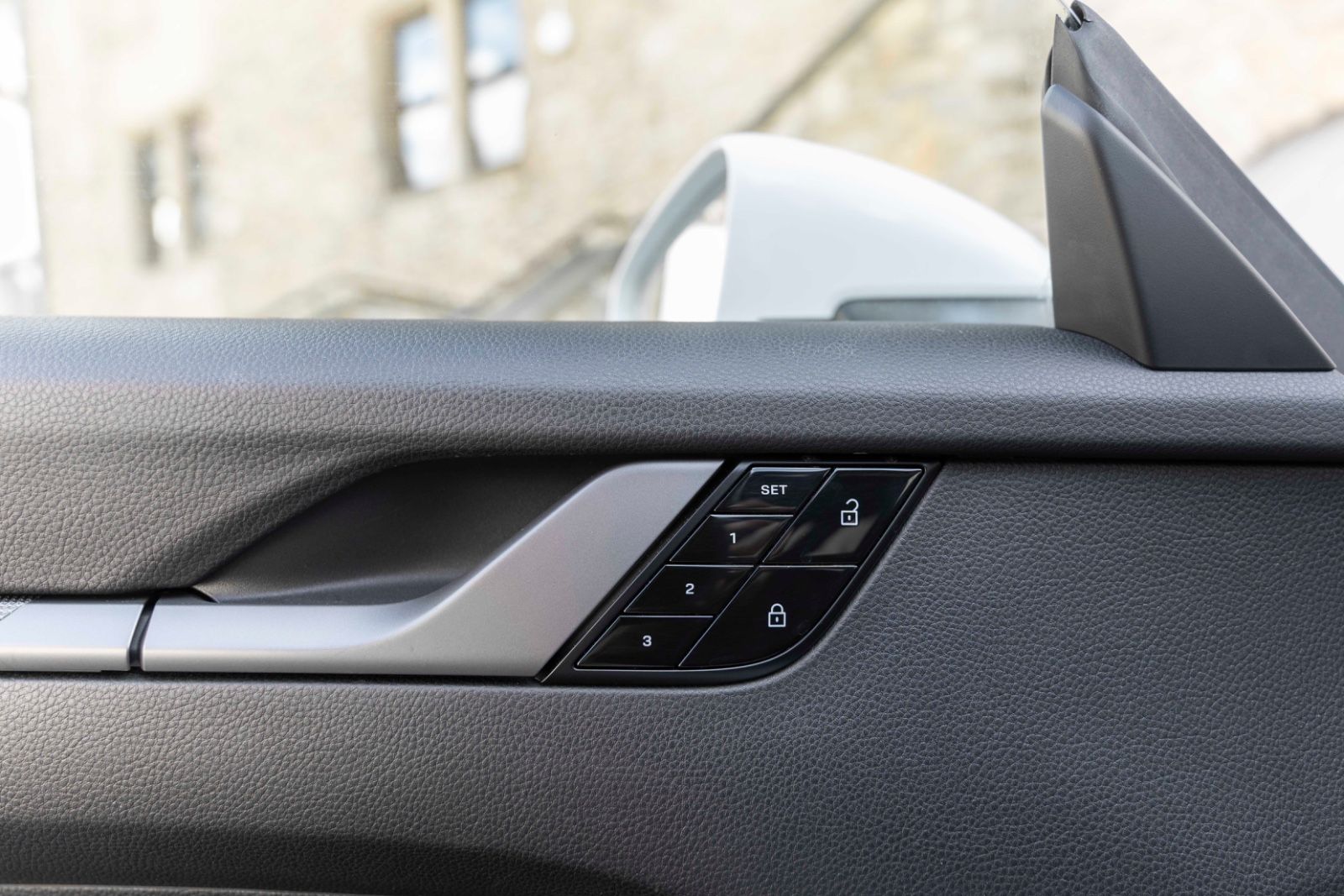 Fahrzeugabbildung Porsche 911 Carrera 992 BOSE SPORT-CHRONO PASM CARPLAY