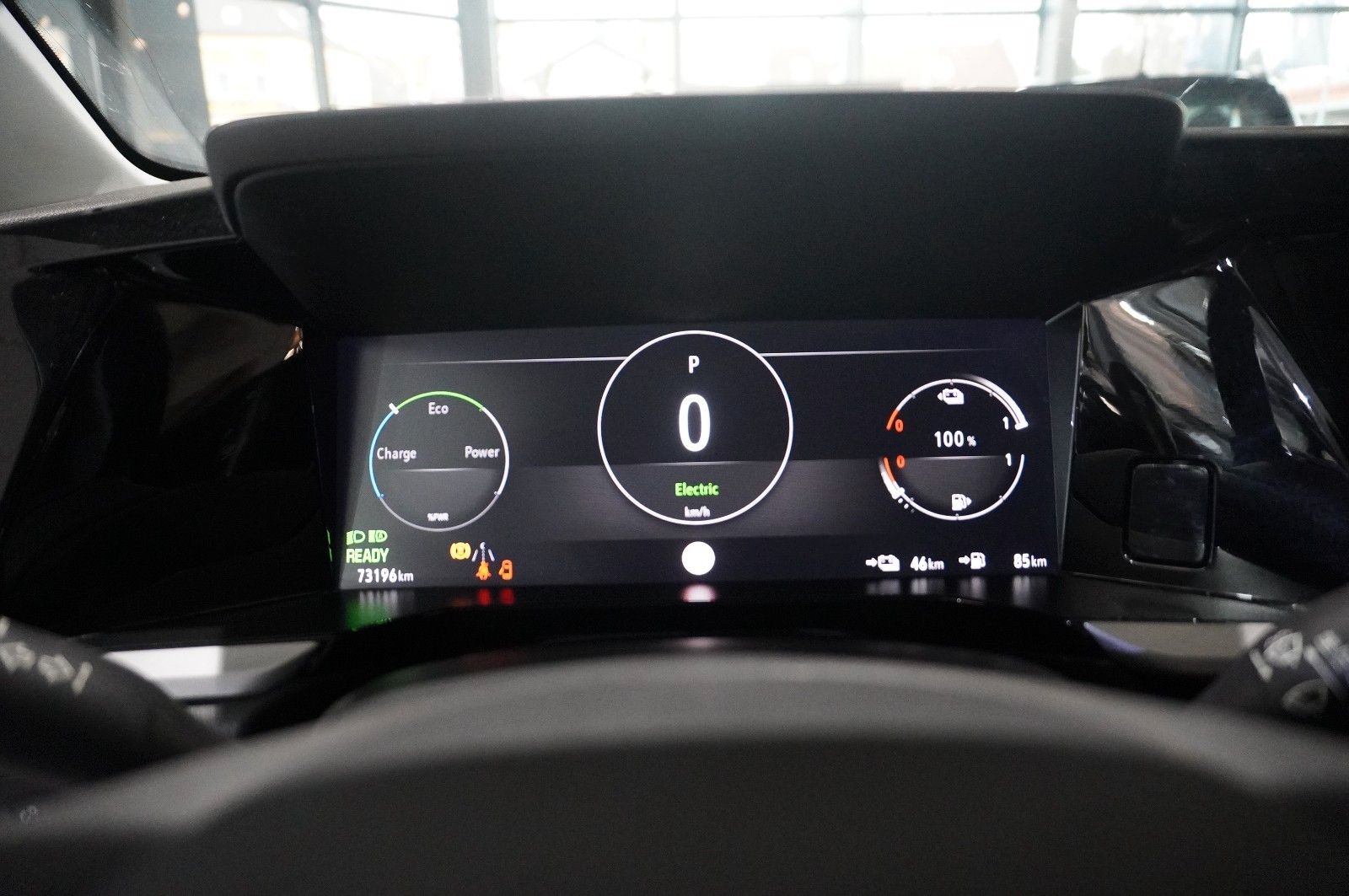 Fahrzeugabbildung Opel Grandland (X) 1.6 HYBRID 4X4 ULTIM. NAVI/360°/SH