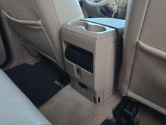 FORD Explorer V8/7-Sitzer