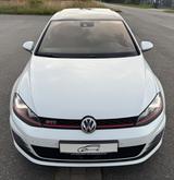 Volkswagen Golf VII GTI Performance Pano Keyless Dynaudio - Gebrauchtwagen in Salzgitter