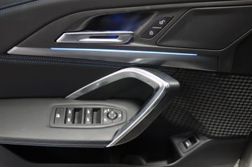 Fahrzeugverkauf 10 BMW X1 18 i sDrive M Sport Kamera Navi LED