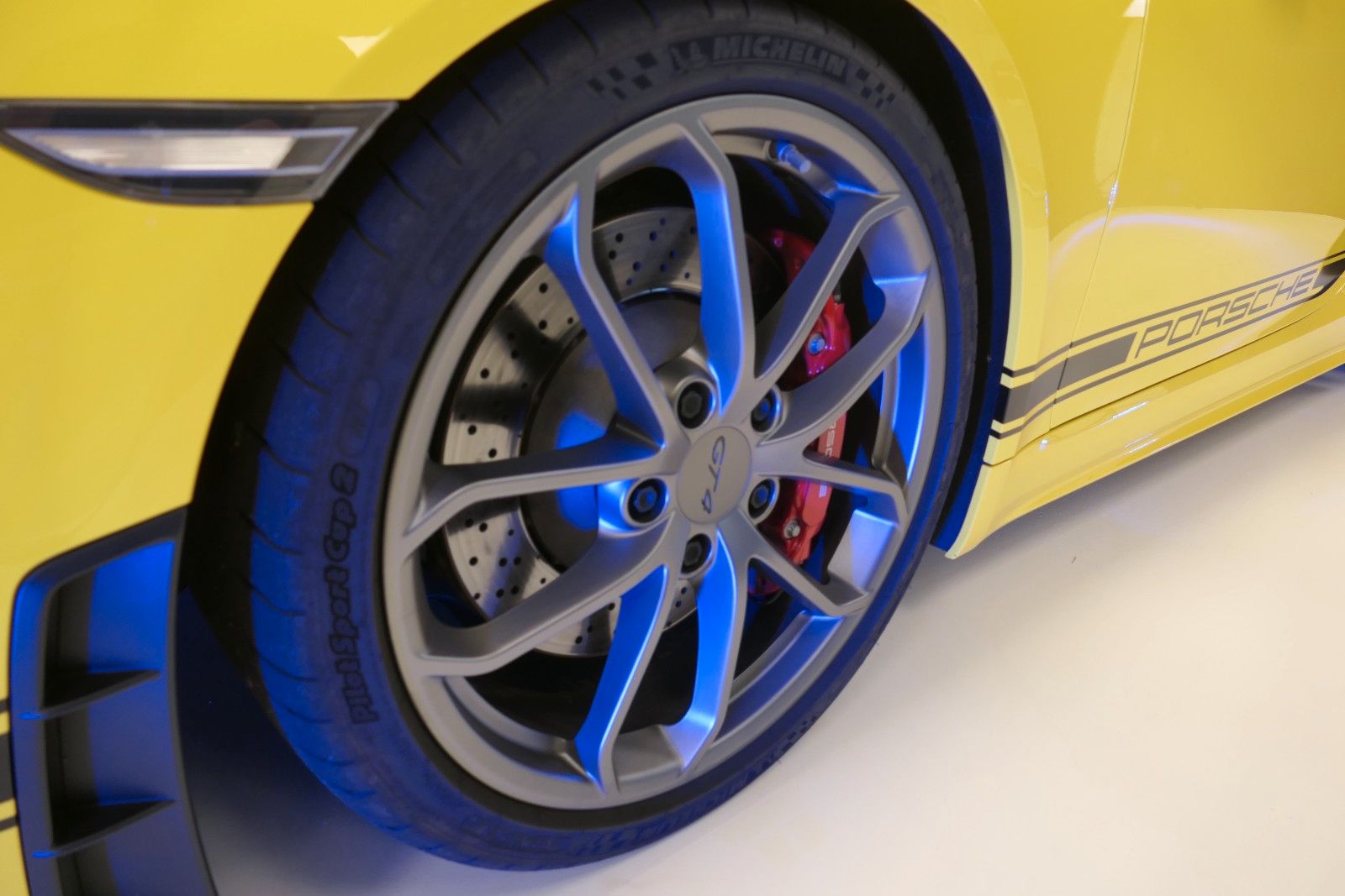 Porsche Cayman GT4 Carbonsitze / Chrono / Approved foto 10