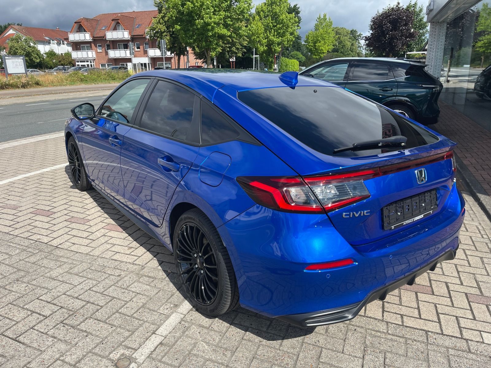 Fahrzeugabbildung Honda Civic Lim. 5-trg. e:HEV Sport Klima/Navi/Kamera