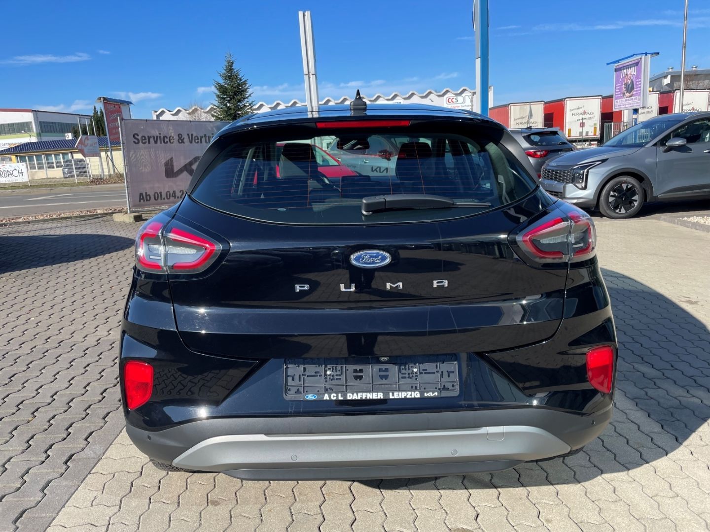 Fahrzeugabbildung Ford Puma Titanium Navi Rückf. Kamera Tempomat