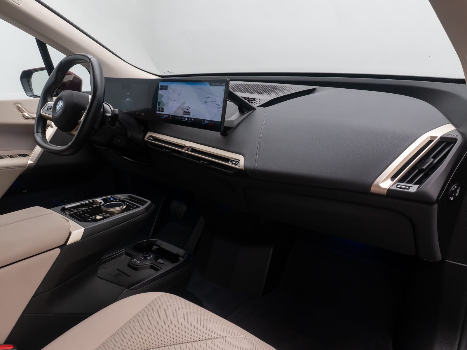 Fahrzeugabbildung BMW iX xD40 Edition Sport DAB Kamera Komfort 21Zoll