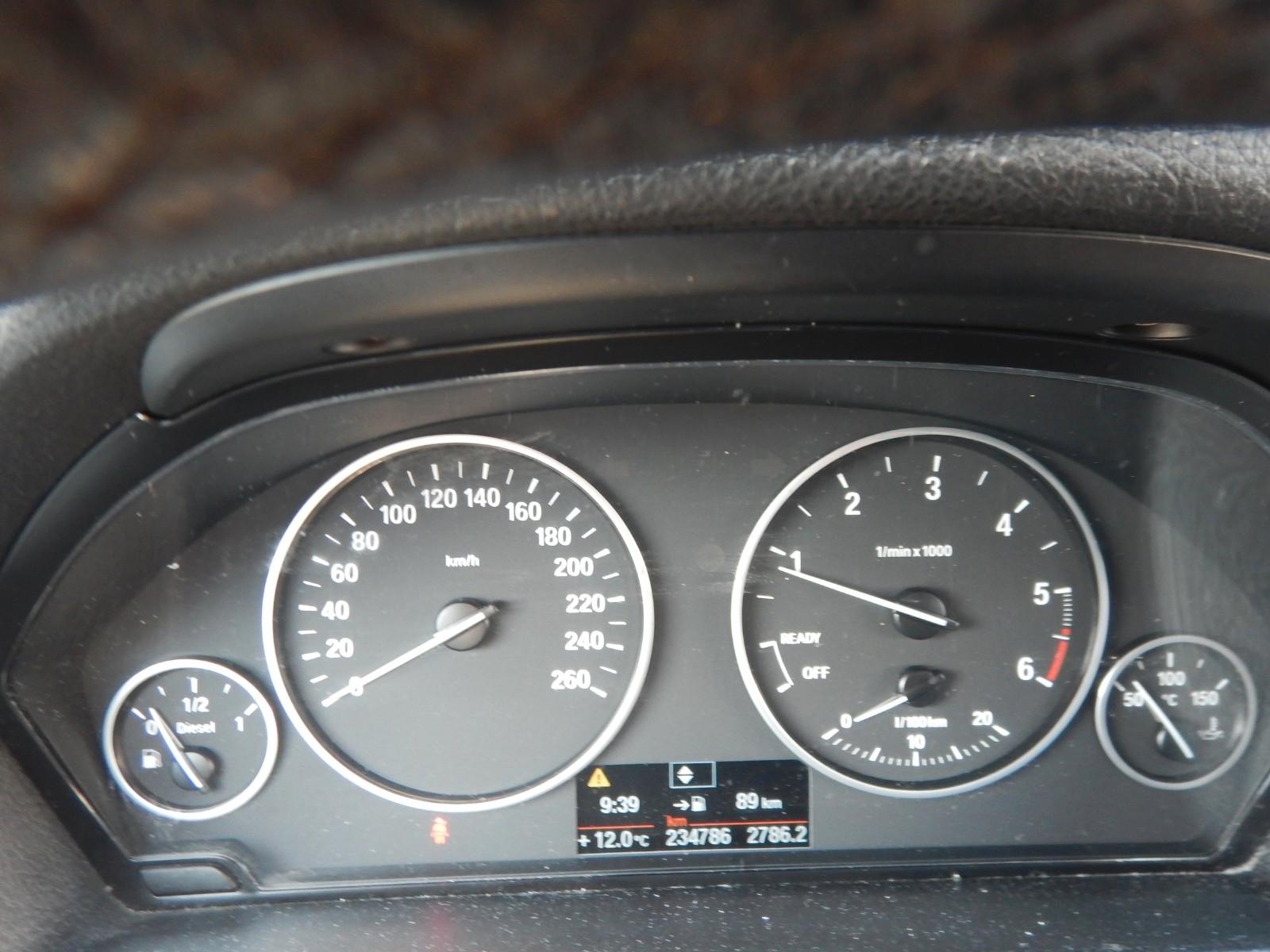 BMW 316 2013 — photo 12
