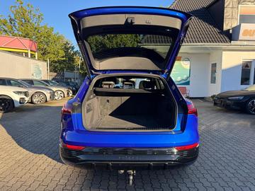 صورة 9 لـ 2024 AUDI Q8 E-TRON