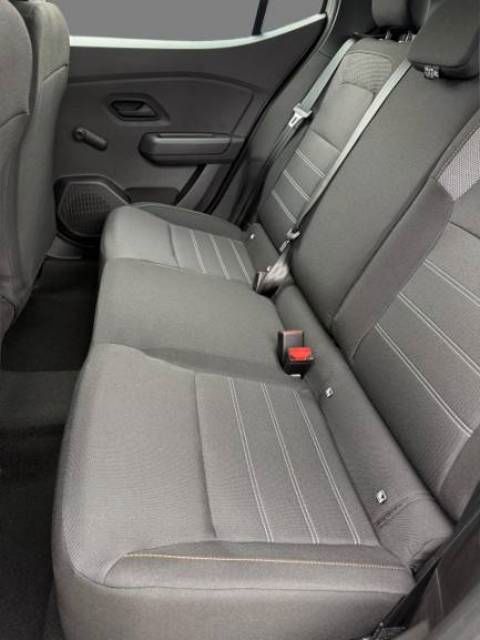 Fahrzeugabbildung Dacia Sandero Stepway Essential TCe 90