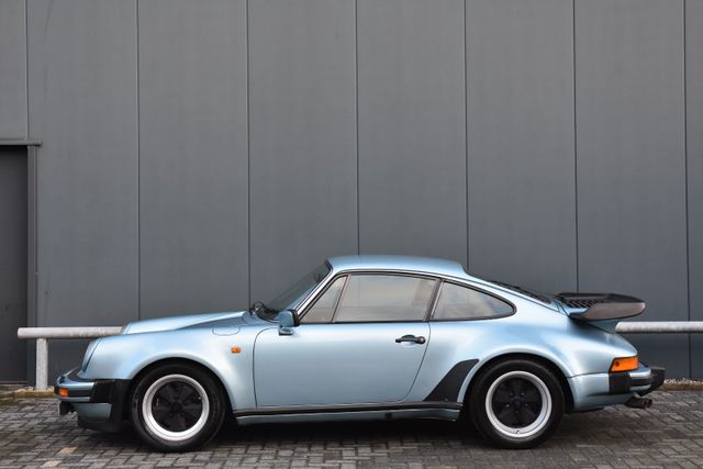 Porsche 911 930 Turbo