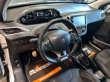 MYAUTOCENTER – Gebraucht- und Jahreswagen mit Werkstattservice in Pfaffenhofen Peugeot 2008 Allure *2 Hand*TÜV*Unfallfrei* GT LINE*