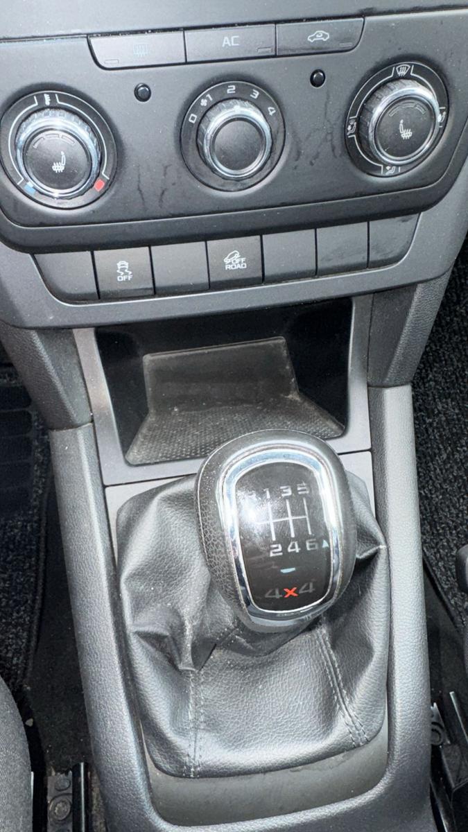 SKODA YETI | 110 ch | BVM | 4X4 | 1 ERE MAIN