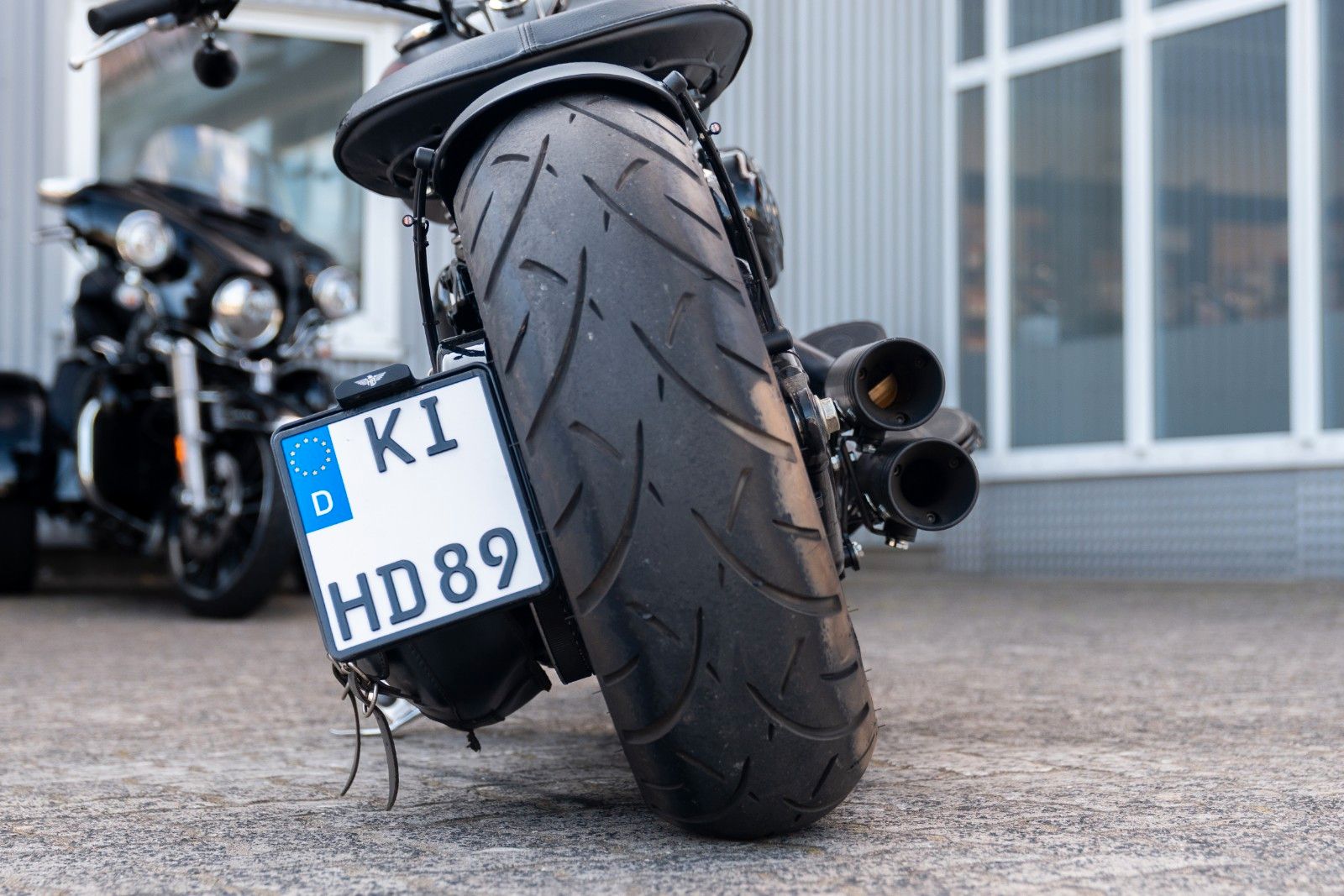 Fahrzeugabbildung Harley-Davidson FLSTSB Cross Bones 96 cui - Jekill - kurzes Heck
