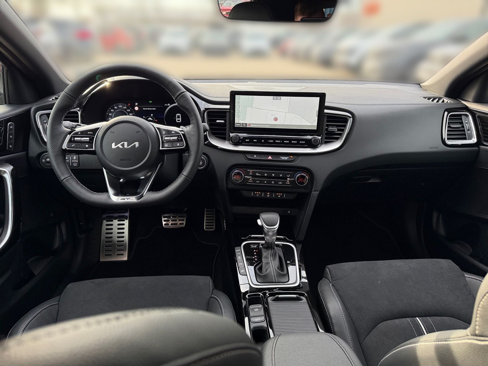 Fahrzeugabbildung Kia PROCEED 1.5T 140 DCT GTL TEC 18Z LEDER